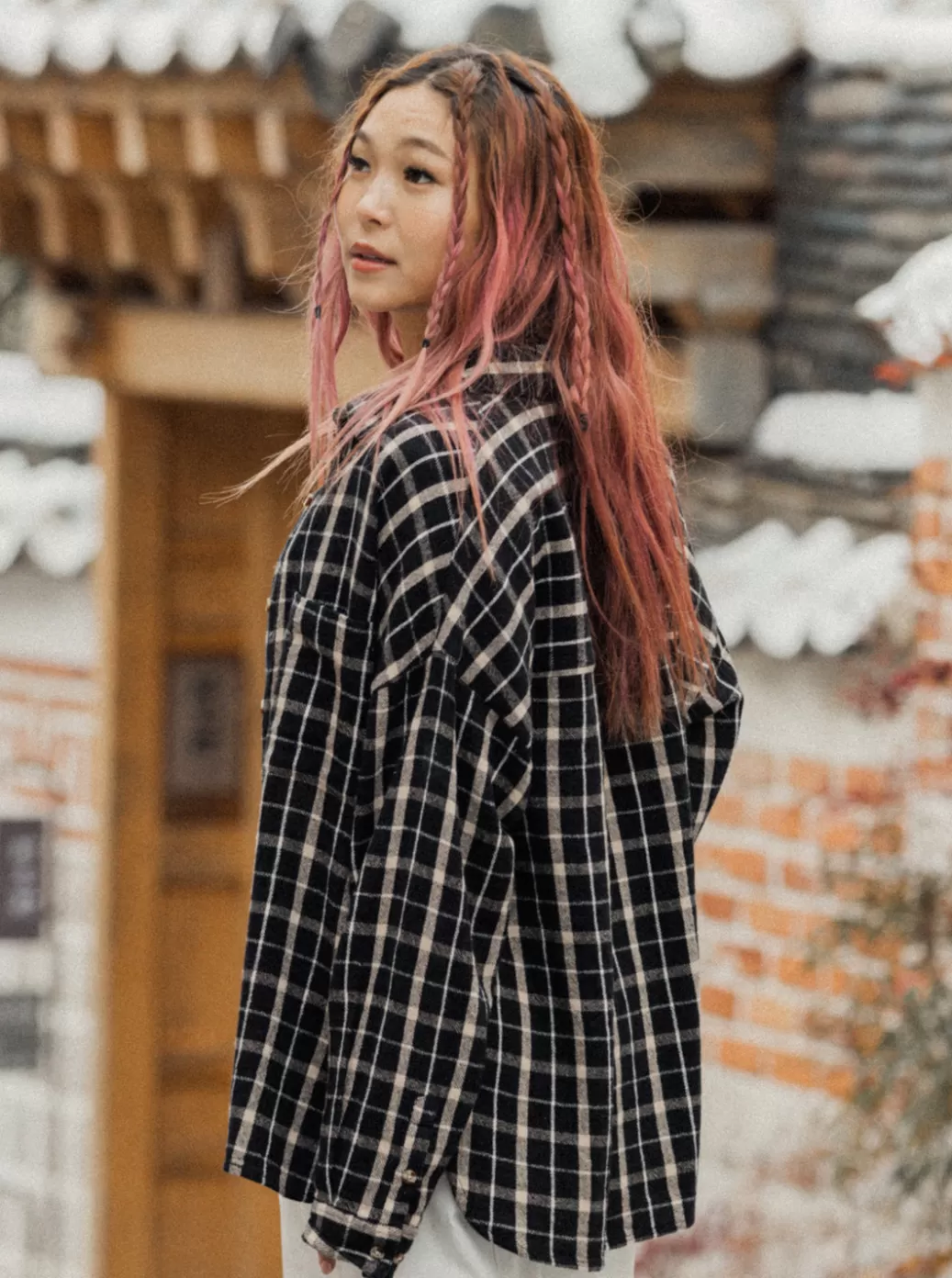 Chloe Kim | Tops | WOMEN ROXY Chloe Kim Oversized Button Up Woven Shirt Anthracite Platz Plaid